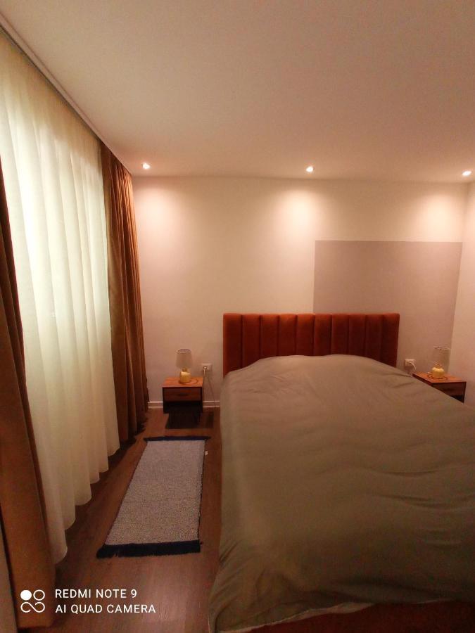Tirana Apartment Garda מראה חיצוני תמונה